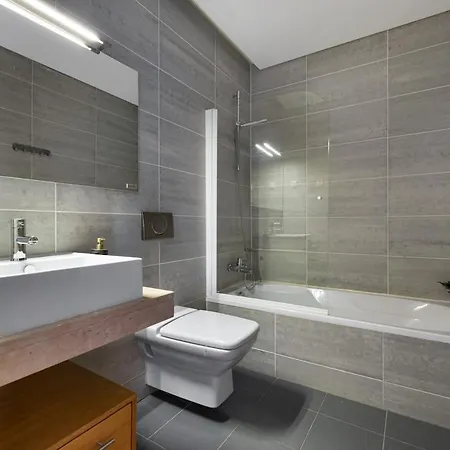 Stylish Townhouse With Pool, Vilamoura Feriehus Quarteira